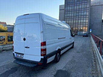 Pronájem mrazáku MB Sprinter 313cdi - 4