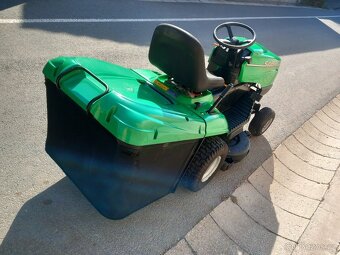 Prodám zahradní traktor Sabre John Deere - 4