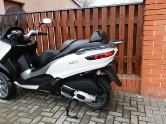 Piaggio MP3 300 ABS ASR - 4