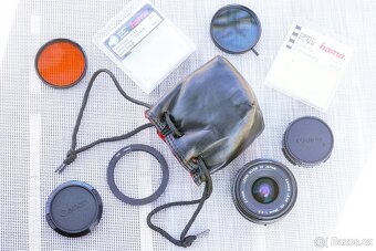 Canon 28mm f/2.8 FDnew Lens + 2 filtry, 35mm kinofilm C/FD - 4