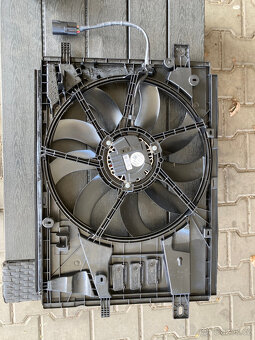 VENTILÁTOR CHLADIČE 9805897480 TOYOTA PEUGEOT CITROEN NOVÝ - 4