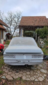 BMW E28 518i 1983 - 4