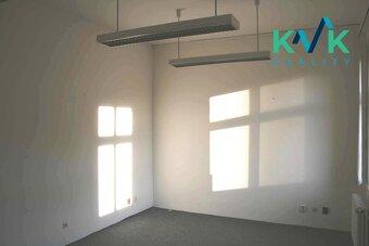 Pronájem kanceláří, 34 m2, Karlovy Vary - centrum - 4