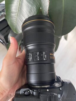 Špičkový odlehčený teleobjektiv Nikkor 300mm f4 nový - 4