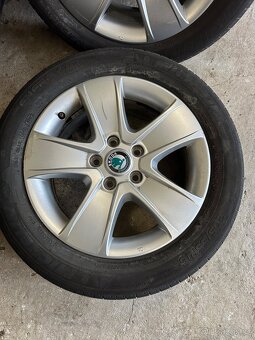 Prodám použitou letní sadu Škoda Octavia 5x112 205/55/16 - 4