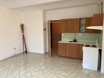 Pronájem bytu 2+KK Hronov - 4