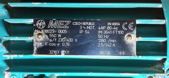 Elektromotor s převodovkou - 4