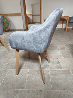 Křesílko čalouněné - 4