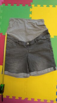 Těhotenské riflové kraťasy, vel. 40 - 4