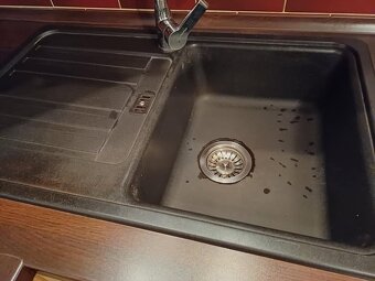 Kuchyňská linka včetně spotřebičů - 4