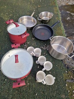 Nádobí - hrnce pánev hrnky - 4