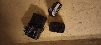 žlaby,svody,hřeíky - 4