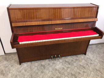 Pěkné pianino PETROF - 4