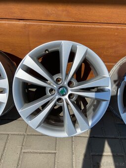 Originální alu kola Škoda VRS Neptune - 4