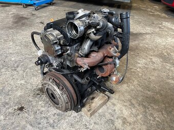 Prodám motor 1.9 TDI AUY - 4