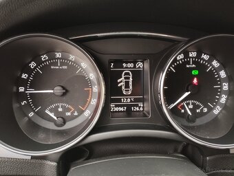 Skoda Superb 2013 - 4