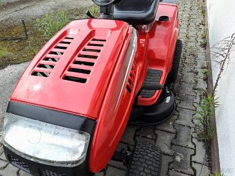 zahradní traktor MTD Hydro - 4