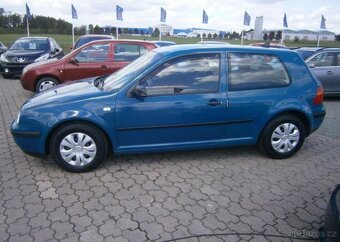 Volkswagen Golf 1.4i klima,2x kola benzín manuál 55 kw - 4