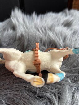 Schleich kůň + výbava na koně - 4