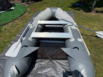Člun Gladiátor + motor Parsun F5BMS + Bimini + vesty - 4