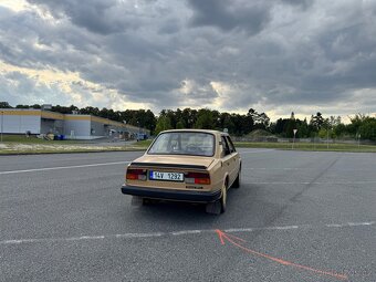 Škoda 105 L - 4