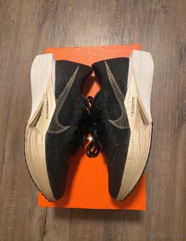 Nike ZoomX Vaporfly 3 Next% - 4