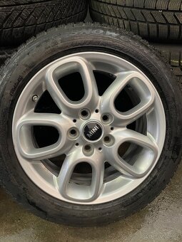 5x112 R16 6,5J ET54 + 195/55 R16 Pirelli zimné - 4