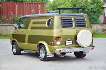 Dodge Tradesman 200 (1974) - 4