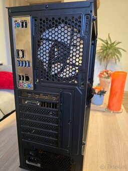 Nové herní PC Darkflash BLACK Ryzen 5, 24Gb ram, GTX 960,W11 - 4