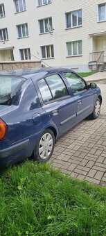 prodam velmi levne Renault Thalia 1:4 benzin r.v 2003 - 4