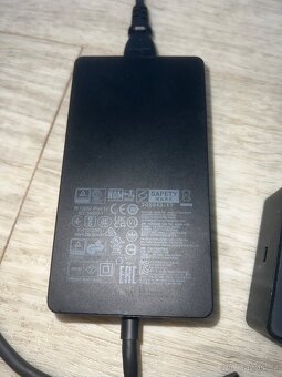 Dock surface  - zdroj 199W - 4