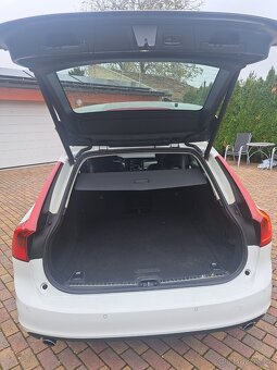Volvo V 90 kombi 2.0 nafta - 4