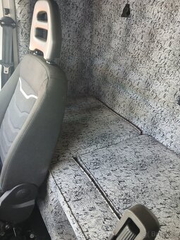 Prodám iveco daily 3.0 132kw r.2021 nový v čr.DPH - 4