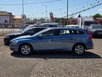 Volvo V60 2.0 D4- 120kw- NAVIGACE- A/C- SUPER - 4