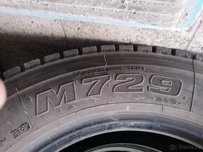 Nákladní pneumatiky Bridgestone 275/70 R22,5 - 4