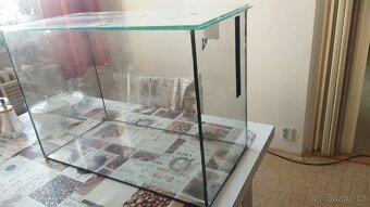 Akvárium 50x25x30 cm (44 l) - 4