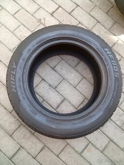Pneu 215/55 R16 Citroen - 4