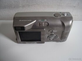 OLYMPUS Camedia C-310 ZOOM - 4