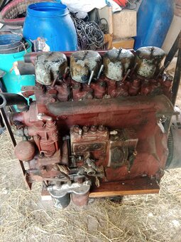 motor do traktoru zetor - 4