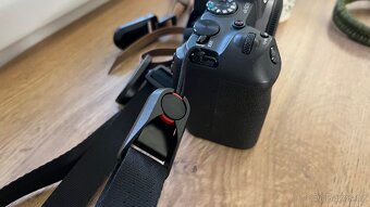 Canon EOS RP + příslušenství - 4