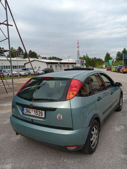 prodám Ford Focus 1,8 2000 - 4
