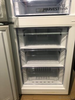 Velká vysoká lednice Beko 202,5cm - 4