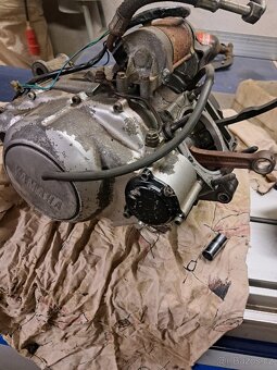 Yamaha TT 600e Motor - 4