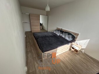 Pronájem bytu 2+kk o rozloze 61 m2, ulice Hrdlovská, Osek - 4