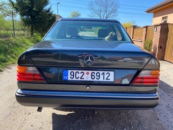 Prodám Mercedes Benz W124 200D - 4