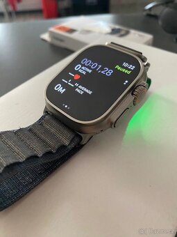 Apple Watch Ultra 2 (49 mm) Titan - 4
