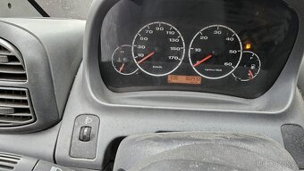 Peugeot Boxer 2.2 HDi(2004) Rezervováno do pondělí - 4