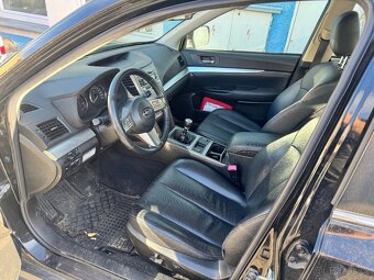 Subaru Outback 2011 - 4