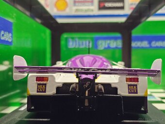 Jaguar XJR-12 #3 Vítěz 24 hodin LeMans 1990 Nielsen, Cobb, B - 4