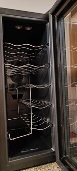 Guzzanti GZ-12 vinotéka - 4